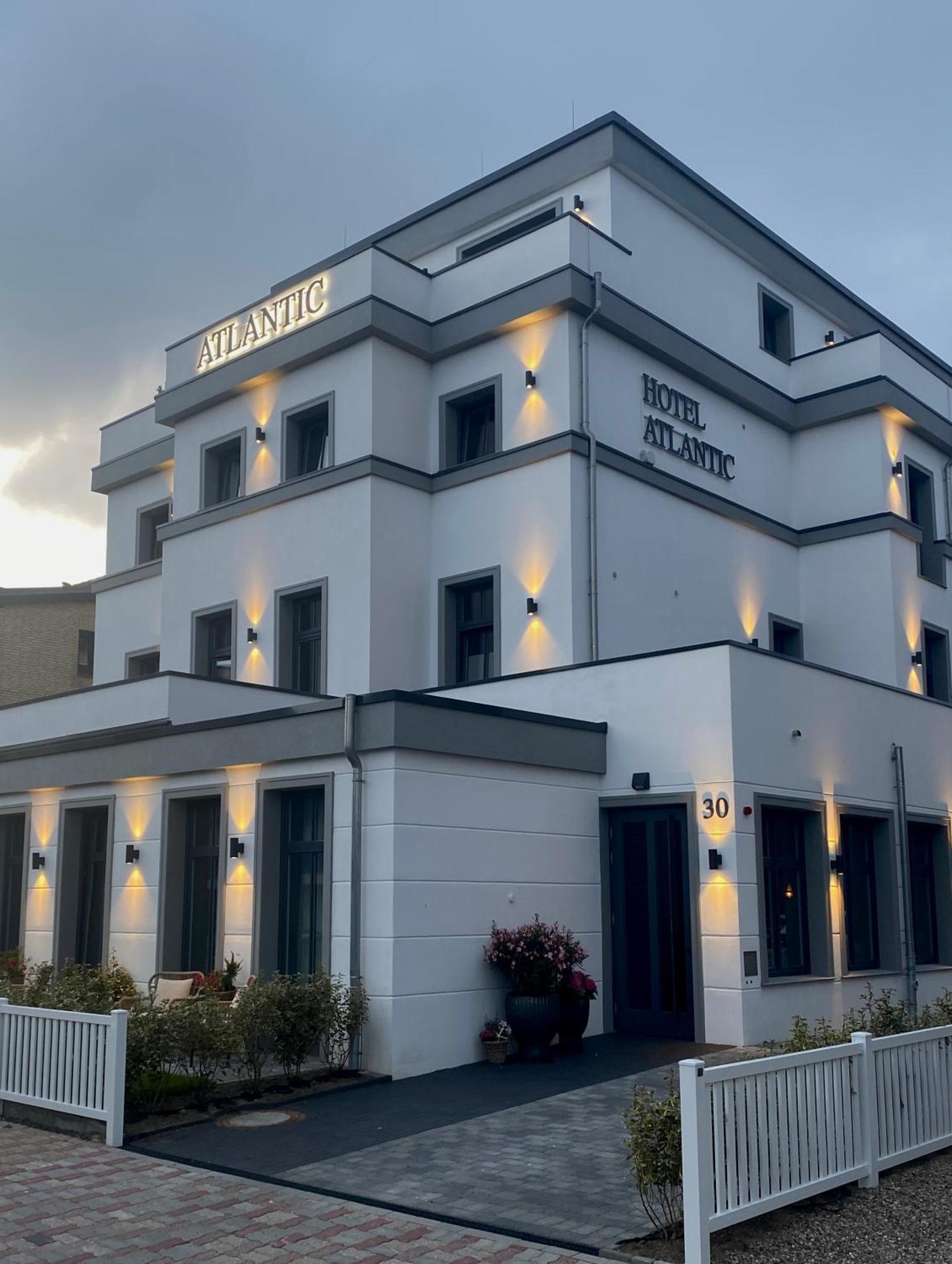 Hotel Atlantic Westerland Bagian luar foto